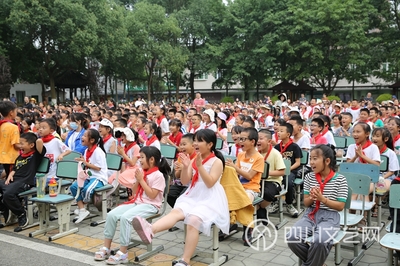 尋夢(mèng)時(shí)空——2022魔術(shù)進(jìn)校園活動(dòng)在四川啟動(dòng)